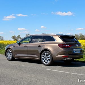 Photo 3/4 arrière Renault Talisman Estate (2016)