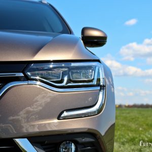 Photo feu avant Full LED Renault Talisman Estate (2016)