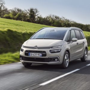 Photo 3/4 avant dynamique nouveau Citroën Grand C4 Picasso (201