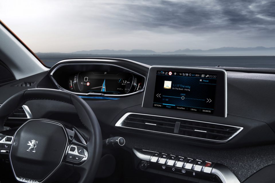 Photo intérieur i-Cockpit nouvelle Peugeot 3008 II (2016)