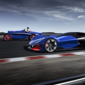 Photo Peugeot L45 et Peugeot L500 R HYbrid Concept (2016)