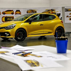 Photo 3/4 avant Renault Clio R.S. 16 (2016)