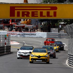 Photo officielle Renault Clio R.S. 16 – Grand Prix de Monaco 201