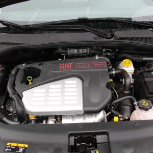 Photo moteur essence 1.4 T-Jet 120 ch Fiat Tipo 5 portes (2016)
