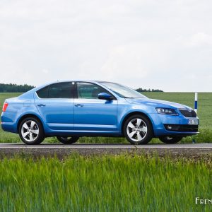 Photo 3/4 avant Škoda Octavia (2017)