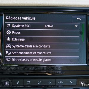 Photo réglages véhicule écran tactile Škoda Octavia (2017)