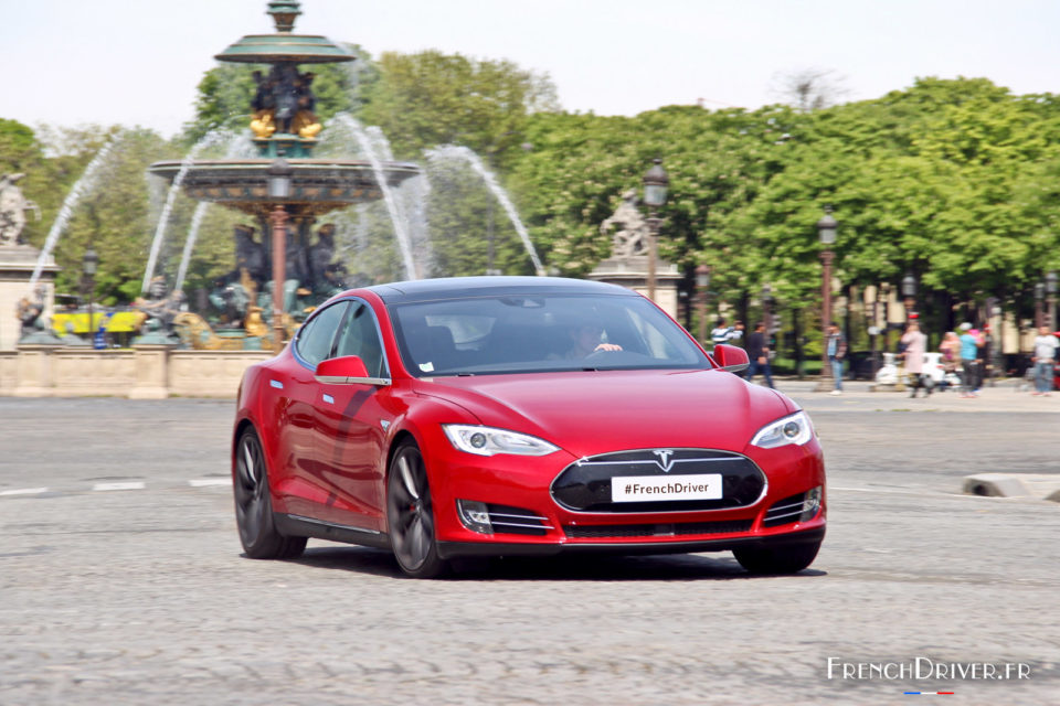 Photo essai Tesla Model S P90D (2016)