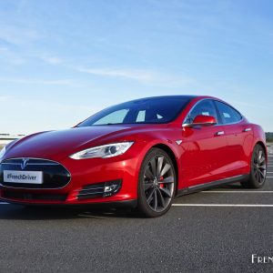 Photo 3/4 avant Tesla Model S P90D (2016)
