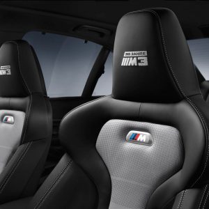 Photo siège baquet blanc BMW M3 édition « 30 jahre M3 » (201