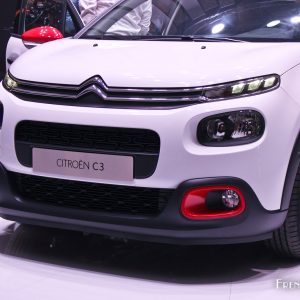 Photo bouclier avant Citroën C3 III (2016)