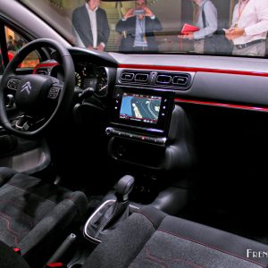 Photo intérieur Urban Red Citroën C3 III (2016)