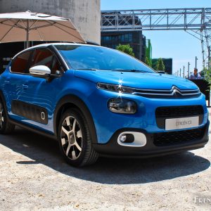 Photo 3/4 avant Citroën C3 III Cobalt Blue (2016)