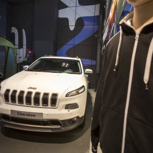 Photo Jeep Cherokee 75th Anniversary – MotorVillage Paris (Juin