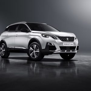 Photo officielle Peugeot 3008 GT Line Blanc Nacré (2016)