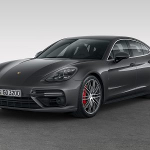 Photo 3/4 avant Porsche Panamera Turbo (2016)