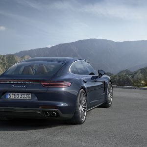 Photo officielle nouvelle Porsche Panamera 4S Diesel (2016)