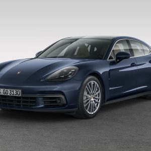 Photo 3/4 avant nouvelle Porsche Panamera 4S Diesel (2016)