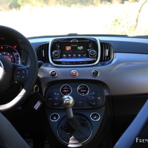 Photo planche de bord Abarth 595 Turismo restylée (2016)