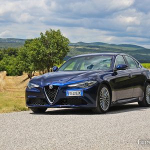 Photo 3/4 avant Alfa Romeo Giulia (2016)