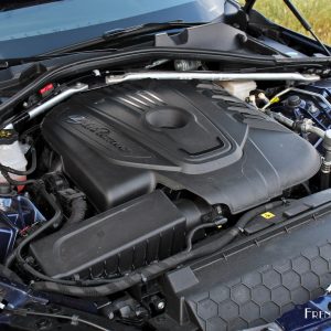 Photo moteur 2.2 diesel 180 ch Alfa Romeo Giulia (2016)