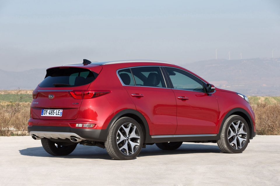 Photo 3/4 arrière Kia Sportage IV (2016)