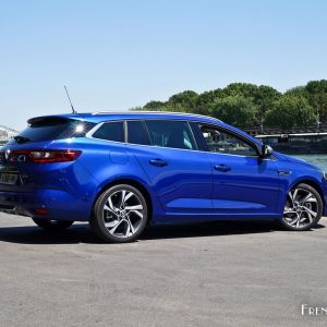 Photo vue arrière Renault Mégane Estate GT (2016)