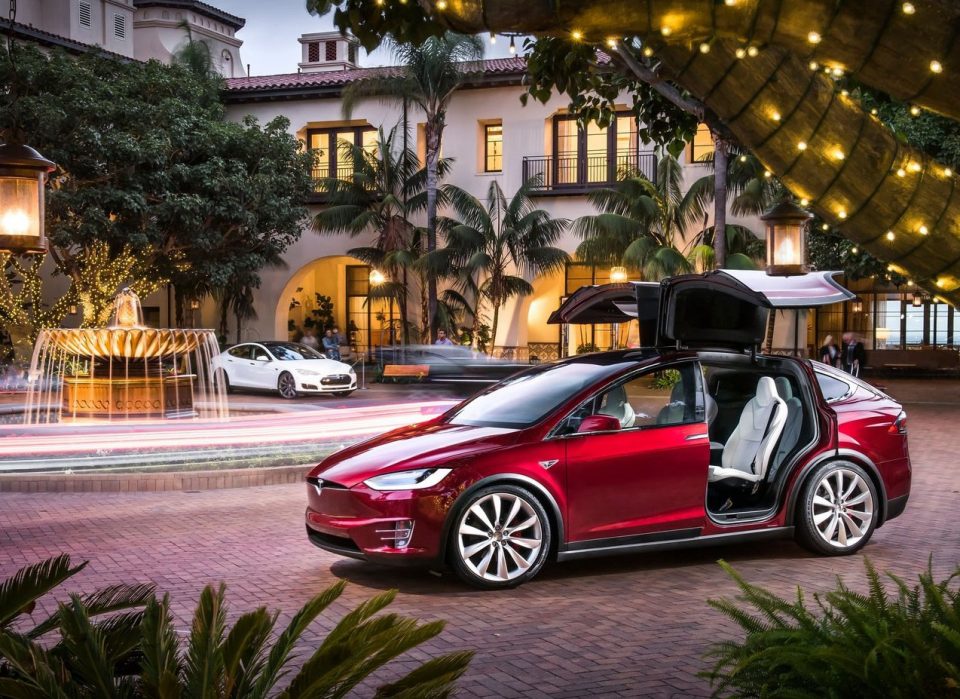 Photo officielle Tesla Model X 60D (2016)