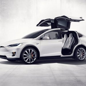Photo 3/4 avant portes ouvertes Tesla Model X 60D (2016)