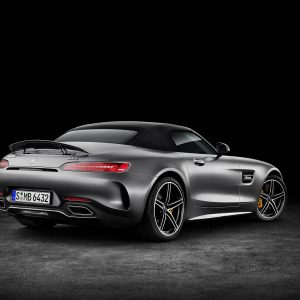 Photo 3/4 arrière capote fermée Mercedes-AMG GT C Roadster (20