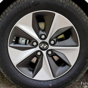 Photo jante aluminium 16 Hyundai Ioniq (2016)