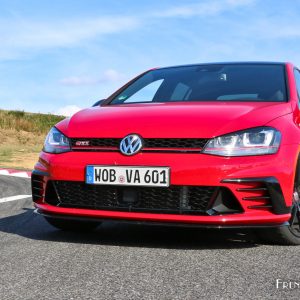 Photo essai Volkswagen Golf GTI Clubsport 2.0 TSI 265 (2016)