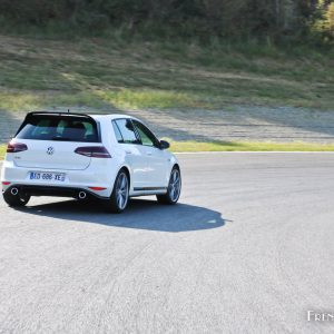 Photo essai Volkswagen Golf GTI Clubsport 2.0 TSI 265 (2016)