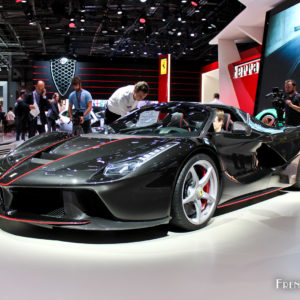 Photo Ferrari LaFerrari Aperta – Mondial Auto Paris 2016