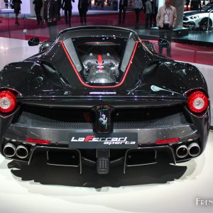 Photo face arrière Ferrari LaFerrari Aperta – Mondial Auto Pari