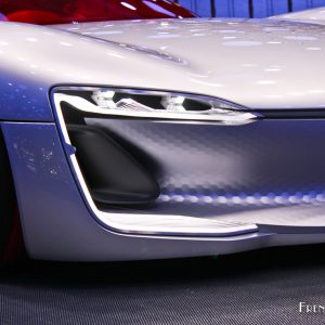 Photo signature lumineuse avant Renault Trezor Concept – Mondial