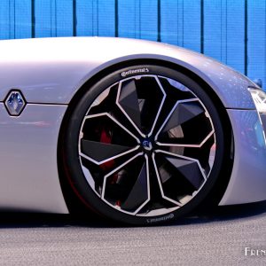 Photo roue aluminium Renault Trezor Concept – Mondial Auto Paris