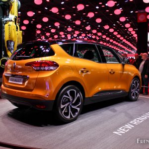 Photo 3/4 arrière Renault Scénic IV – Mondial Auto Paris 2016