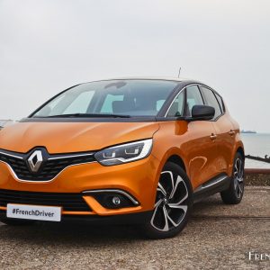 Photo 3/4 avant Renault Scénic IV (2016)