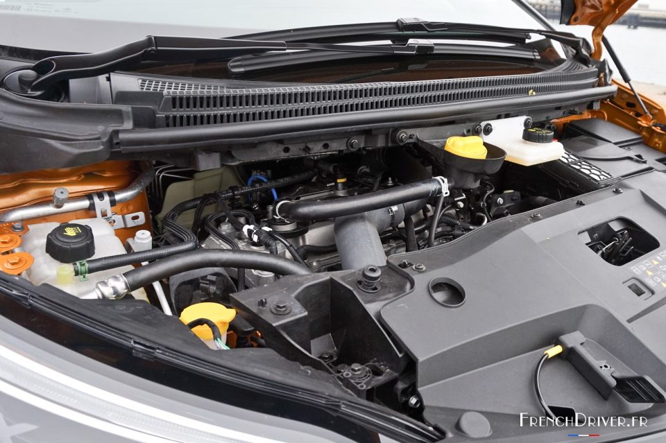 Photo moteur essence 1.2 TCe 130 Renault Scénic IV (2016)