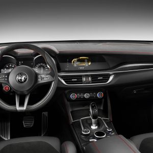 Photo intérieur Alfa Romeo Stelvio Quadrifoglio (2017)