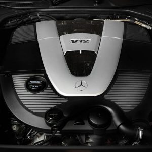 Photo moteur V12 bi-turbo 630 ch Mercedes-Maybach S650 Cabriolet