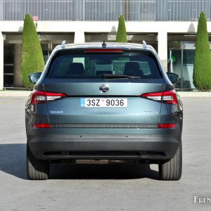 Photo face arrière Skoda Kodiaq SUV (2016)