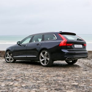 Photo 3/4 arrière Volvo V90 T6 (2016)