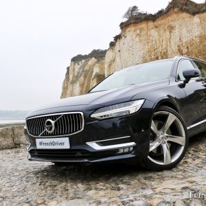 Photo 3/4 avant Volvo V90 T6 (2016)