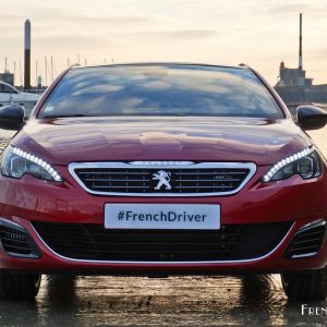 Photo face avant Peugeot 308 SW GT BlueHDi 180 (2016)