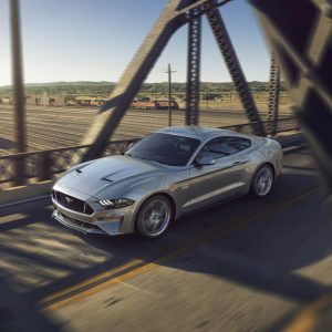 Photo officielle Ingot Silver Ford Mustang GT V8 restylée (2017)