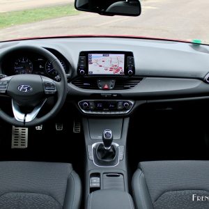 Photo tableau de bord Hyundai i30 III (2017)