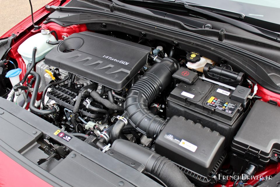 Photo moteur essence 1.4 Turbo T-GDi 140 Hyundai i30 III (2017)