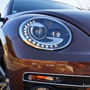Photo phare avant bi-Xénon LED Volkswagen Coccinelle Couture (2