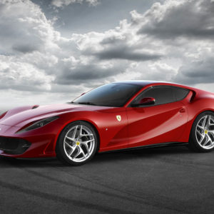 Photo officielle Ferrari 812 Superfast (2017)